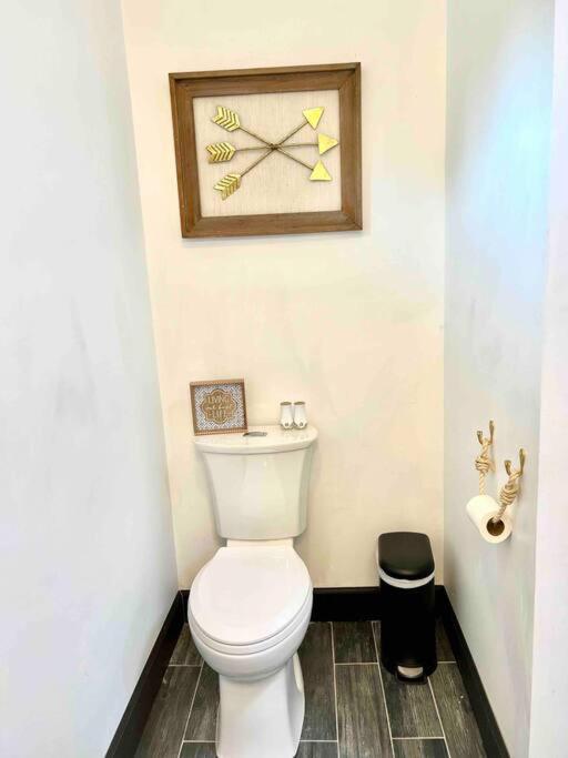 Small Rental For Couple Getaway Dalton Exterior foto